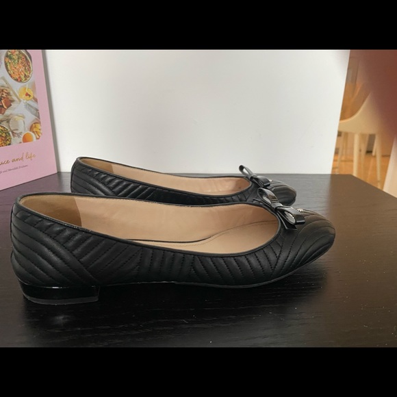 Prada flats in excellent condition - Picture 4 of 5